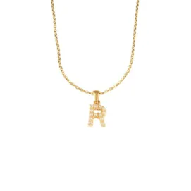 Collier Harmony & Pearl. Pendentif doré et en acier inoxydable en forme de lettre, ici R, de taille moyenne, orné de petites perles blanches avec sa chaîne maille forçat dorée et en acier inoxydable.